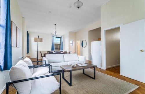 East Harlem Apartment | Spacious 3BR 2BA in East Harlem - Near Central Park