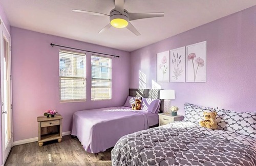 National City House | Spacious 3BR 3Bath Home: Free Garage Parking, WiFi & Laundry + Pets are welcome