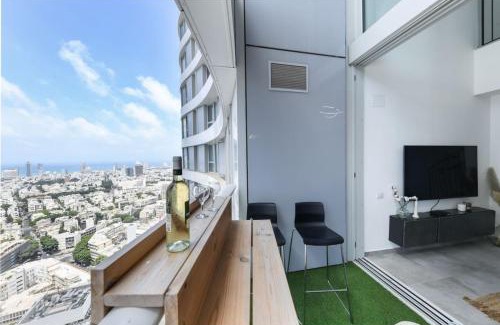 Tel Aviv Apartment | Spacious 3BR Duplex w Balcony in City Center with Mamad by Sea N' Rent