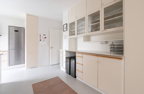 Tampere Apartment | Spacious 3BR Historical 120m2 Apartment in Kaleva
