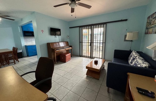 Palmas Apartment | Spacious 3BR with 5 Beds in Cataño -10 Sleep-UNIT 2