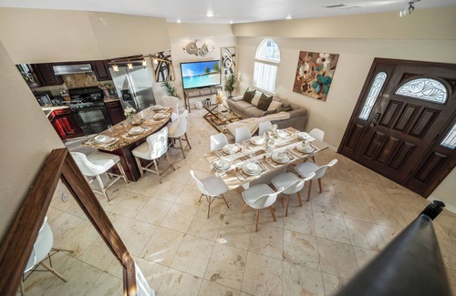 City Heights House | Spacious 4-Bed 3.5-Bath House w Garage, Gated Yard