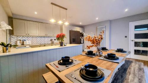 Brighton House | Spacious 4-Bed Brighton Townhouse & Free Parking
