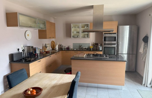 Vinca Villa | Spacious 4 Bed Villa with Private Pool, Air Conditioning and Mountain Views