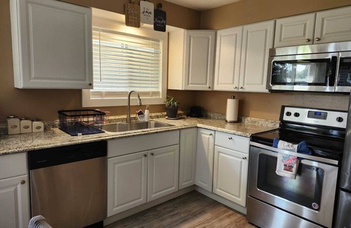 Spokane Valley House | Spacious 4-bedroom house with WiFi and AC in charming Spokane Valley