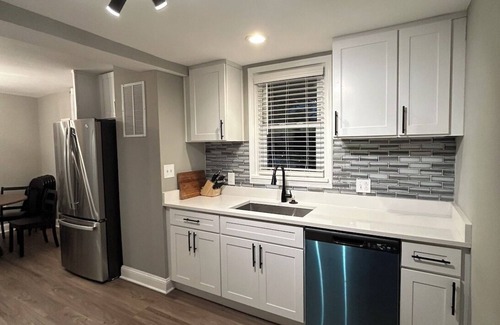Woodmoor House | Spacious 4-bedroom house with AC and WiFi in fabulous Silver Spring