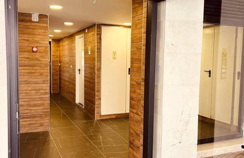 Bat Yam Apartment | Spacious 4-bedroom apartment with AC, WiFi in charming Bat Yam