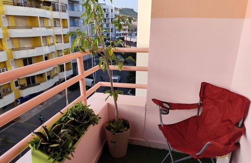 Praia House | Spacious 4-bedroom apartment in Praia with WiFi, for big size families.