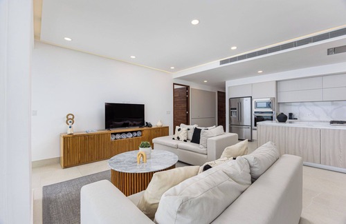 Bucerias Condo | Spacious 4-bedroom beach front condo in new Bantay Resort