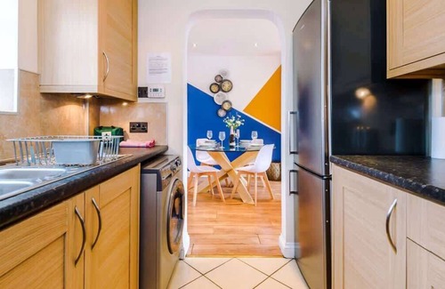 Chester House | Spacious 4 Bedroom Chester Home with parking.