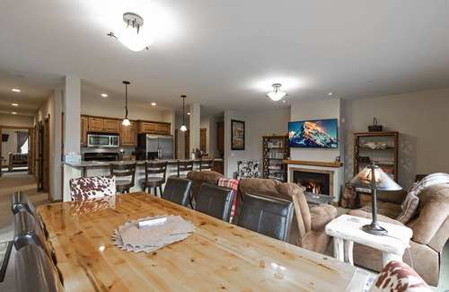 Whitefish Condo | Spacious 4 bedroom condo with close ski access and ac for hot summer days!