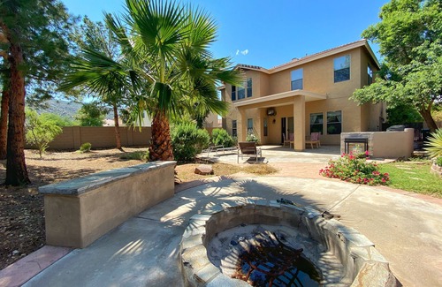 South Mountain House | Spacious 4 Bedroom Home w/Mountain Views