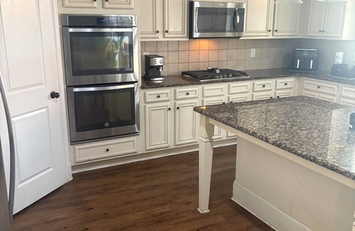 Fairburn House | Spacious 4-bedroom house in cool quite Fairburn/8miATL Airport/15miATL-Downtown