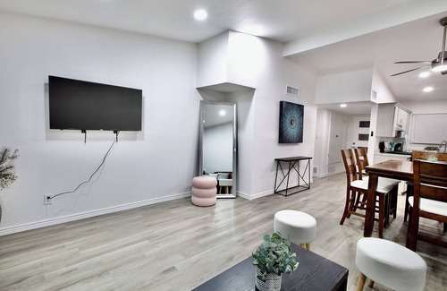 Biggs Field House | Spacious 4-bedroom house with AC and WiFi in charming El Paso
