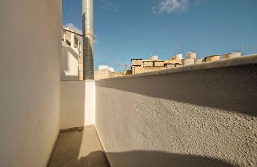 Paceville Apartment | SPACIOUS 4 BEDROOM APARTMENT -2