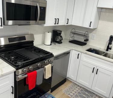 Kankakee House | Spacious 4-Bedroom Retreat in Kankakee, IL