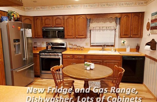 Goodman House | Spacious 4 bedroom vacation home on ATV/Snowmobile trail in Goodman Wisconsin