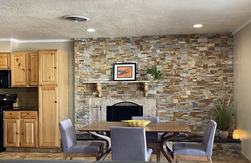 Northeast Heights House | Spacious 4 Bedrooms, 3 full Bathrooms and close to Everything ABQ