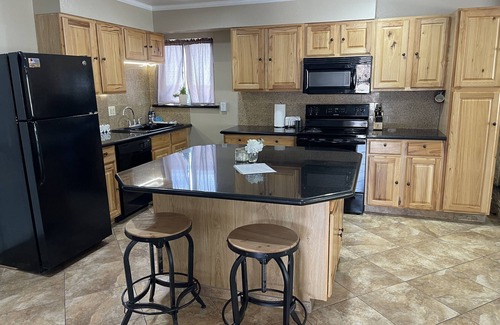 Northeast Heights House | Spacious 4 Bedrooms, 3 full Bathrooms and close to Everything ABQ