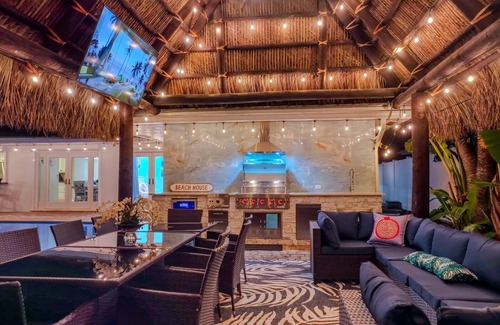 Imperial Point House | Spacious 5-bedroom house in brilliant Fort Lauderdale with WiFi, AC