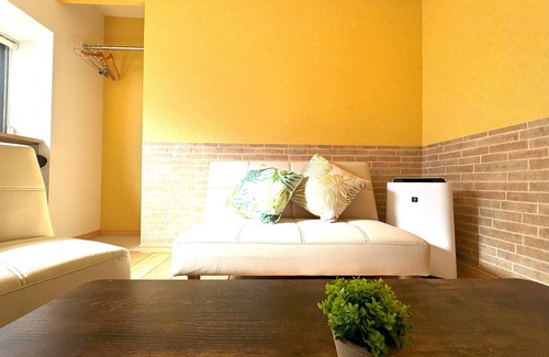 Shin-Osaka House | Spacious 5-bedroom, 10 beds with free WiFi, Netflix, 1 stop from Osaka Station