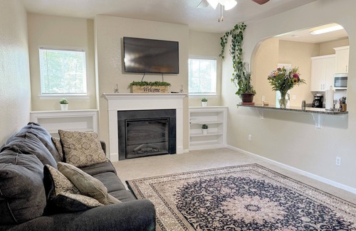 Chesapeake House | Spacious 5-bedroom house with AC, WiFi in delightful Chesapeake