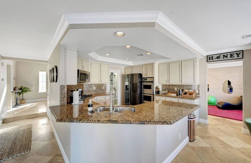 Whitney Ranch House | Spacious 5-bedroom House in Henderson Close to Strip/Airport/Shopping/Casino