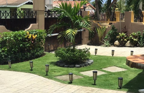 Montego Bay House | Spacious 5-bedroom house in tranquil Montego Bay with AC, WiFi