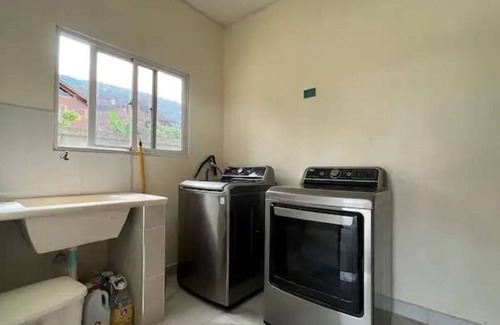 Jarabacoa House | Spacious 5-bedroom villa in marvelous Jarabacoa with AC, WiFi