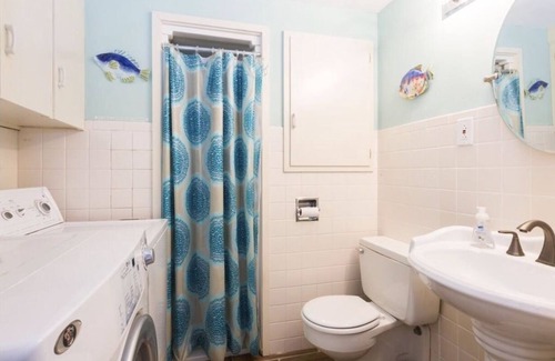 Brewster House | Spacious 6 BR Home in Brewster with Access to Private Blueberry Pond Beach