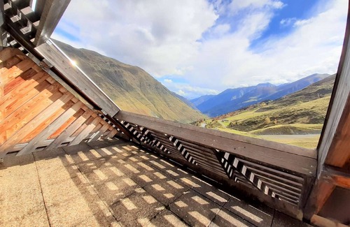 Piau Engaly Apartment | Spacious 6-Person Studio with Bunk Beds and Ski Locker, Dishwasher, and Fondue Set