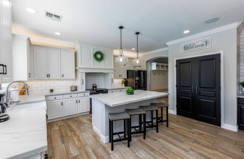 San Tan Ranch House | Spacious 6BR Luxury Oasis: Heated Pool, Hot Tub, Game Room & Prime Location!