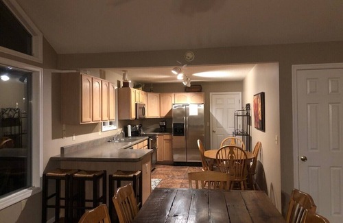 Massanutten House | Spacious 7 Bedroom Getaway PREMIER PARTNER ON VRBO!