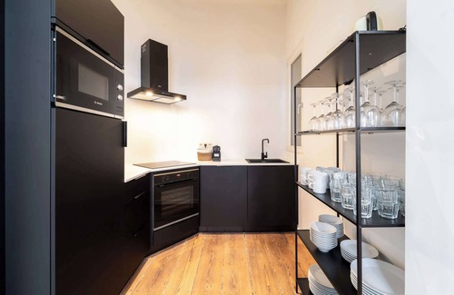 Historisch centrum House | Spacious 7-Person House in the Heart of Antwerp