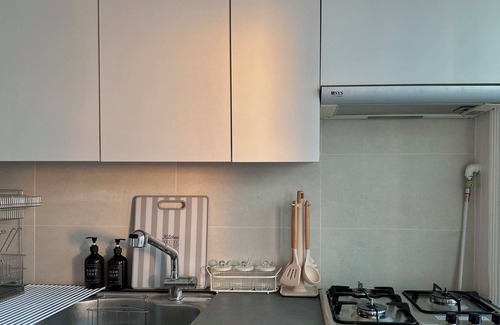 Jungnim-dong Apartment | Spacious 8-Guest Stay – 3 Min to Subway, Near Seoul Station & Myeongdong!