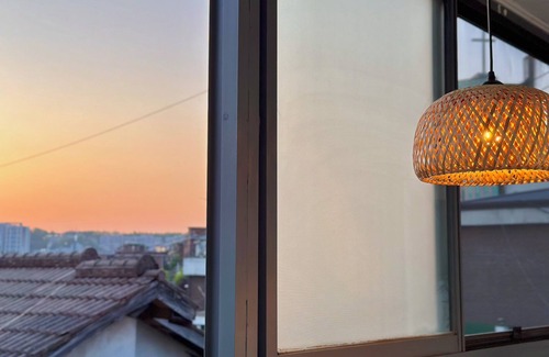Jungnim-dong Apartment | Spacious 8-Guest Stay – 3 Min to Subway, Near Seoul Station & Myeongdong!