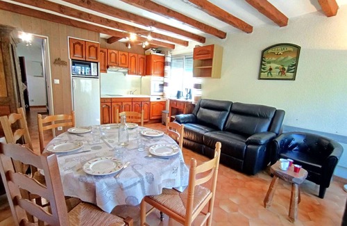 Pla d'Adet Apartment | Spacious 8-Person Apartment with Balcony, Near Slopes, Saint-Lary-Soulan