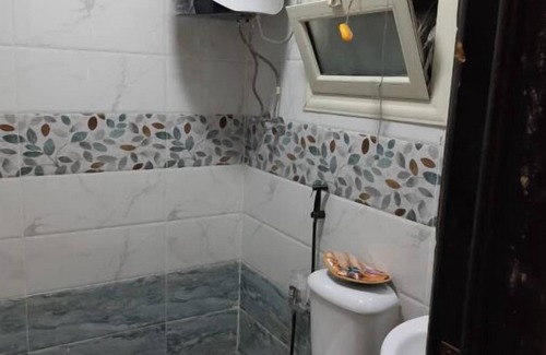 Old Cairo Apartment | Spacious 9-bedroom apartment with AC, WiFi in marvelous Cairo Governorate