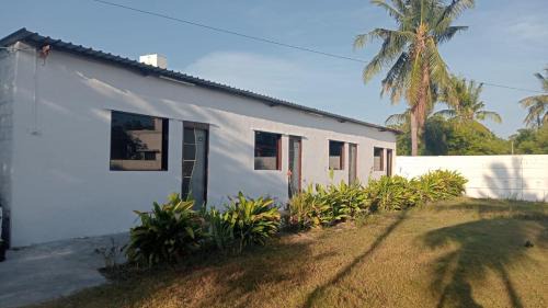 Vadanemelli Resort | Spacious AC rooms with Swimming Pool Access
