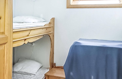 Stoten Apartment | Spacious accommodation in the basement, near Hundfjället and Tandådalen.