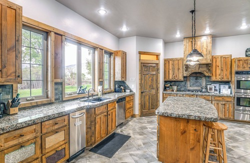 Afton House | Spacious Afton Home: Patio, Grill & Mountain Views
