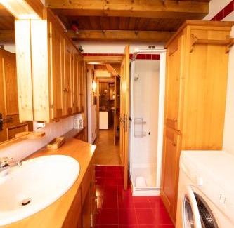 San Vito di Cadore Apartment | Spacious Alpine Loft with Stunning Antelao Views