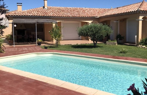 Cazouls-les-Beziers Villa | SPACIOUS and Comfortable villa any comfort and swimming pool