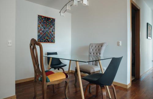 Quito Apartment | Spacious and bright depark in Quito