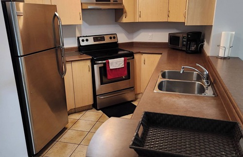 Downtown West End Condo | Spacious and Bright Two Bedroom Condo at Discovery Pointe in Downtown Calgary