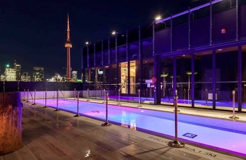 Fort York Condo | Spacious and Classy King West Condo! 1B1B