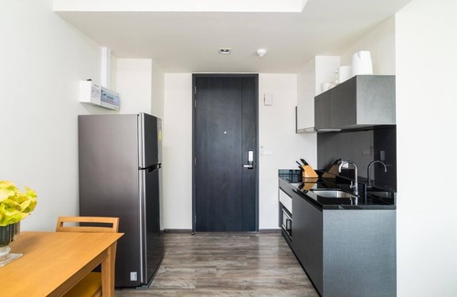 Koh Kaew Apartment | Spacious and clean apartment in The Deck Patong