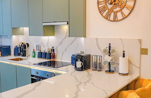 Northcote Apartment | Spacious and Cosy Block Apartment Central London