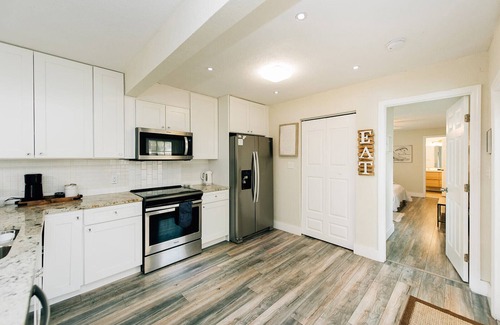United Central House | Spacious and comfy centrally located home