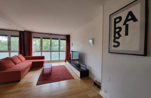 Montrouge Apartment | Spacious and comfortable apartment - Perfect for families & friends - near public transportation